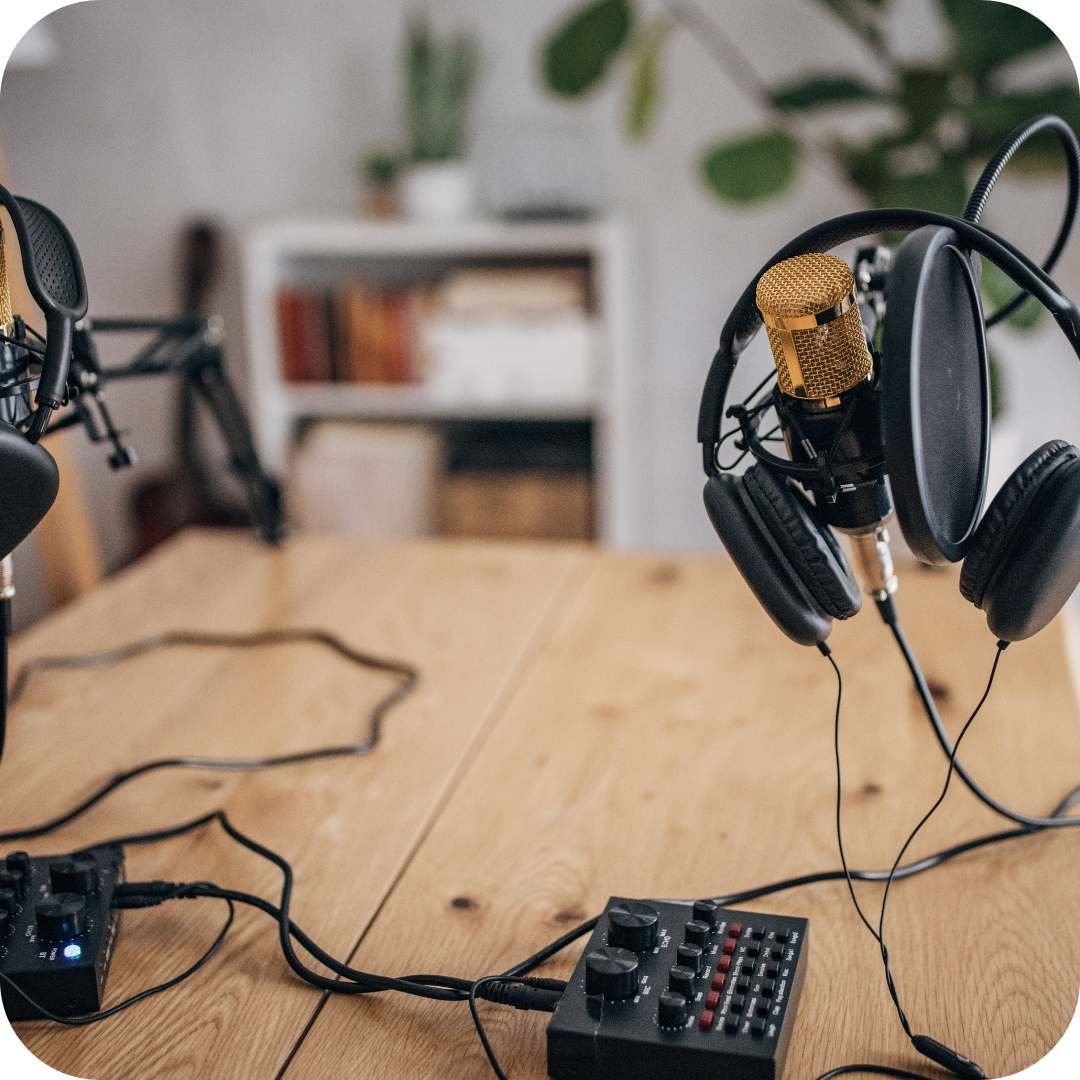 Audio headphones